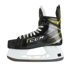 CCM Super Tacks 9370 Junior Ice Hockey Skates - D & EE Widths -Ball Sports Equipment Discount Store 9370 SR 2 31583.1592417923