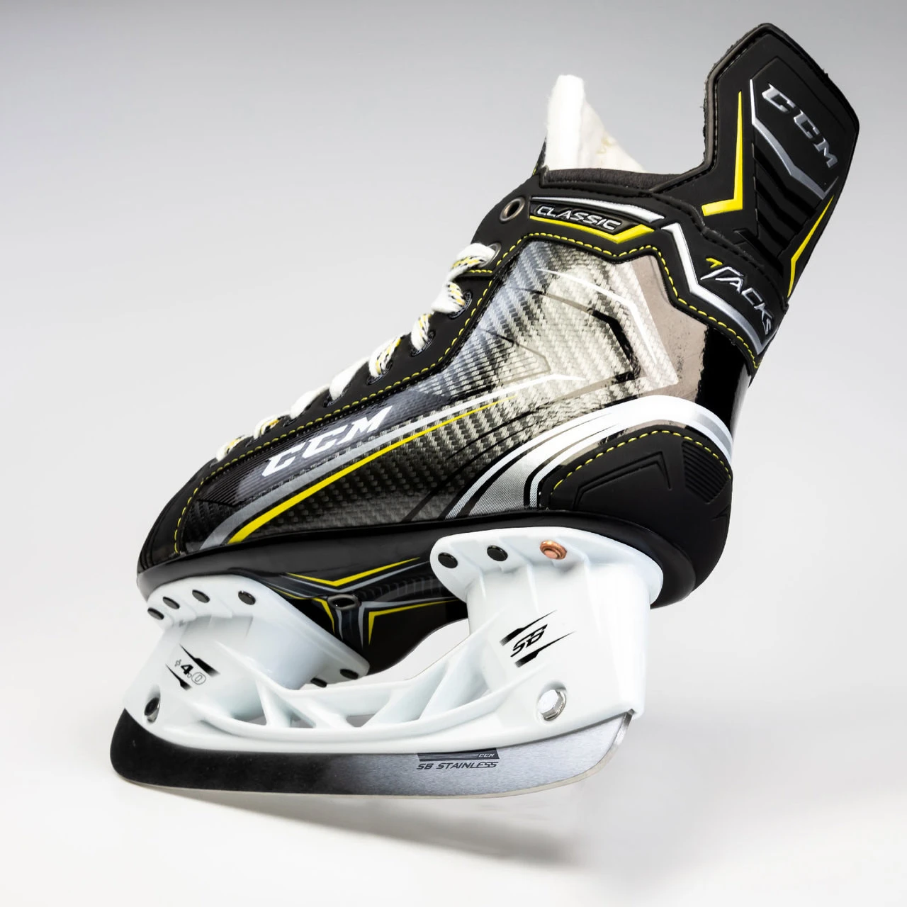 CCM Tacks Classic 9060 SMU Senior Hockey Skates 4 CCM Tacks Classic 9060 SMU Senior Hockey Skates - Image 4