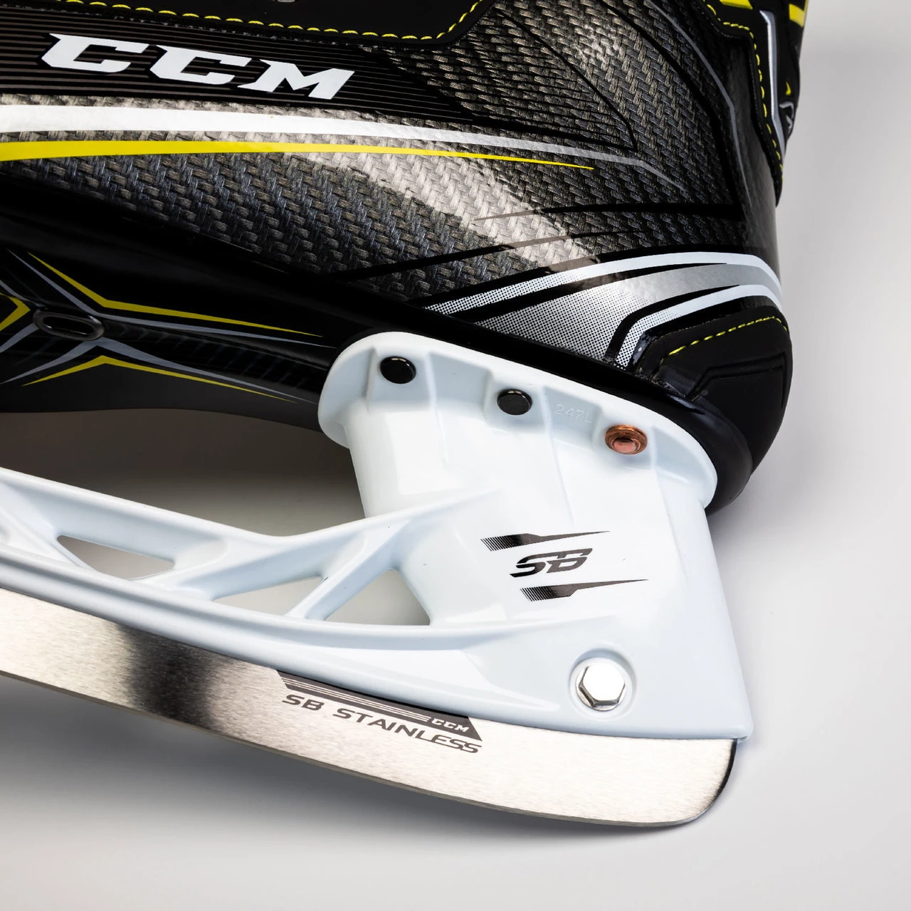 CCM Tacks Classic 9060 SMU Senior Hockey Skates 5 CCM Tacks Classic 9060 SMU Senior Hockey Skates - Image 5